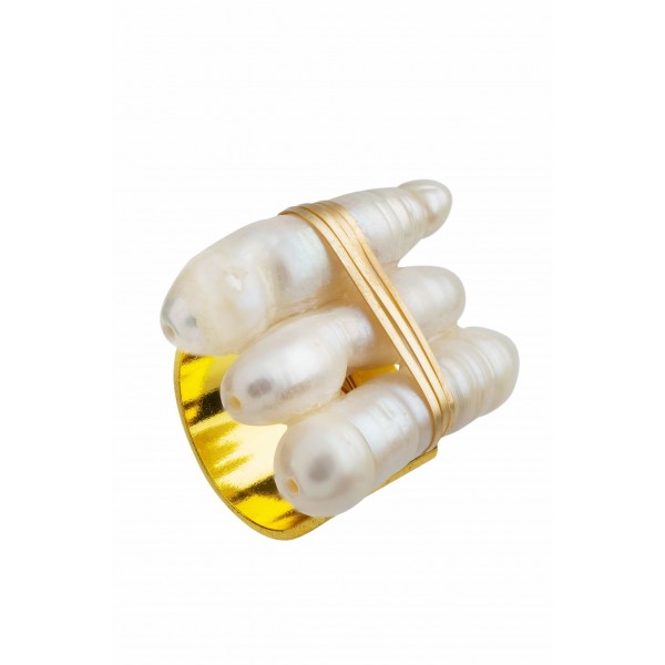 Adel Ring-white pearl